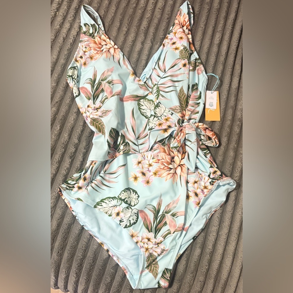 Kona Sol One Piece Floral Swimsuit (XL) - Picture 3 of 3